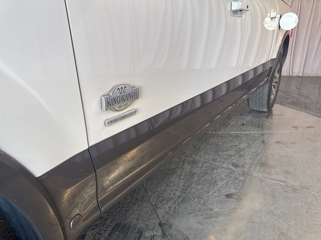 Thumbnail: 2016 Ford F-150 - 23