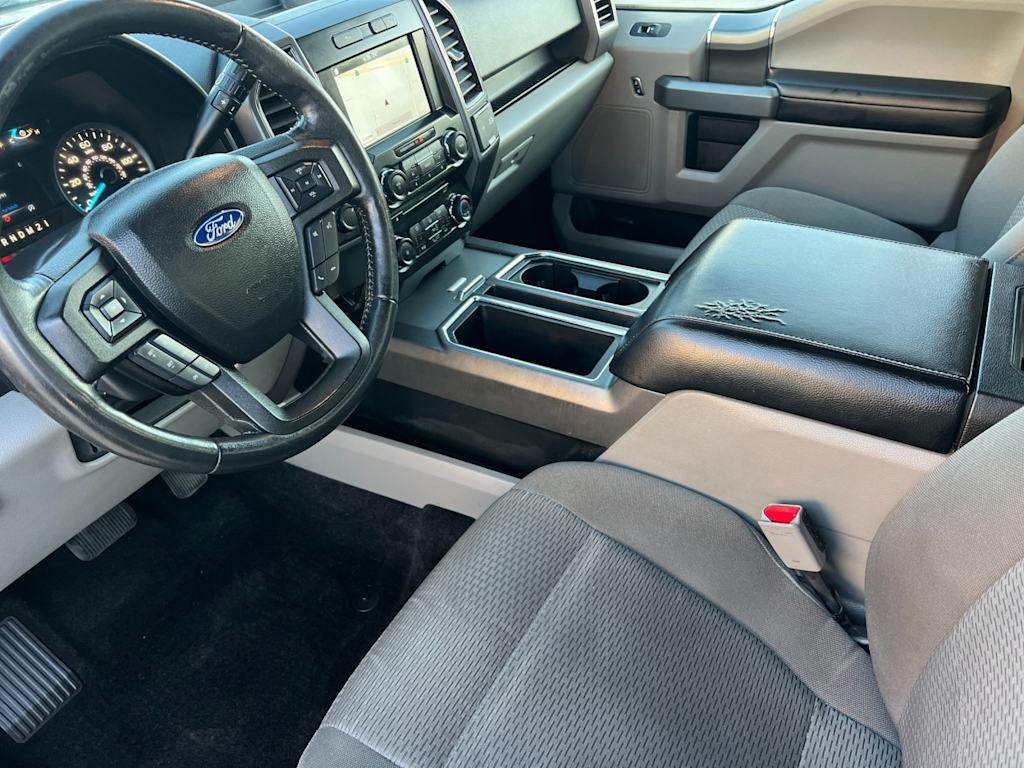 Thumbnail: 2017 Ford F-150 - 9