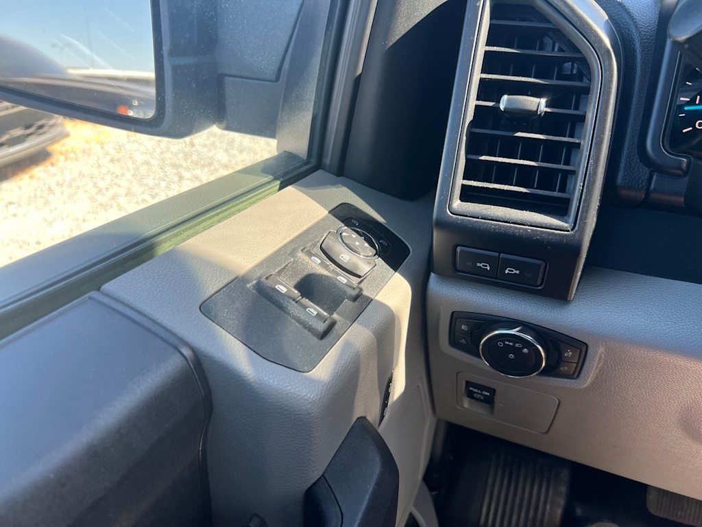 Thumbnail: 2018 Ford F-150 - 27