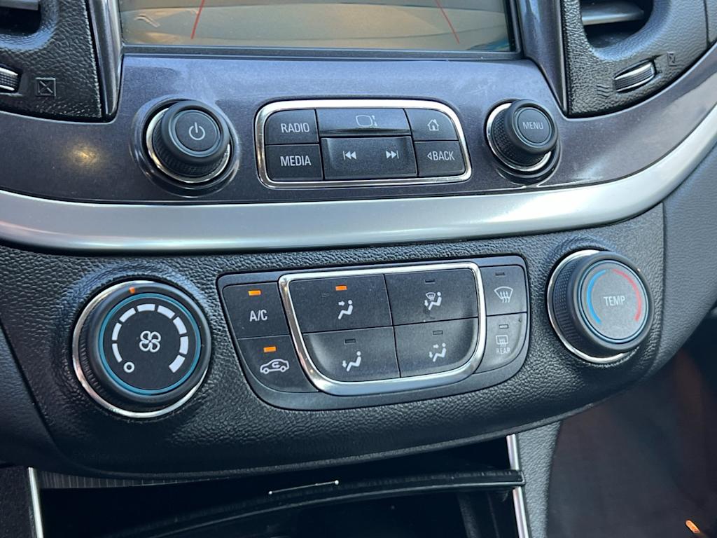 Thumbnail: 2019 Chevrolet Impala - 25