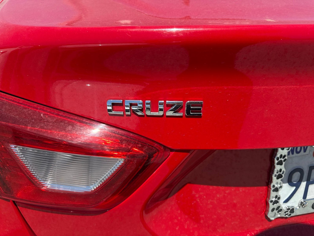 Thumbnail: 2016 Chevrolet Cruze - 6