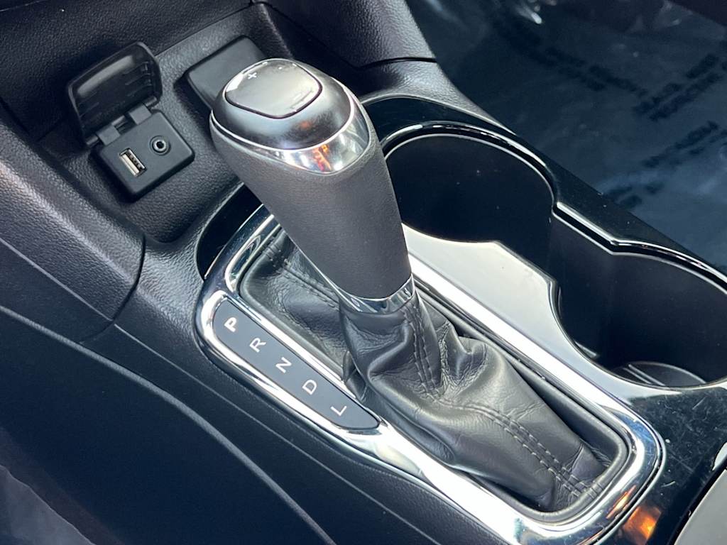 Thumbnail: 2017 Chevrolet Cruze - 15