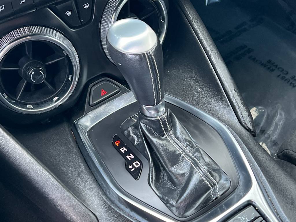 Thumbnail: 2020 Chevrolet Camaro - 15