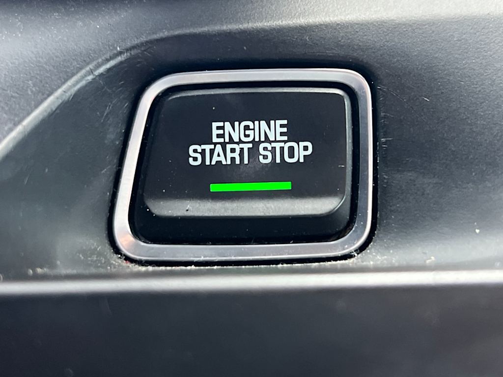 Thumbnail: 2020 Chevrolet Camaro - 26