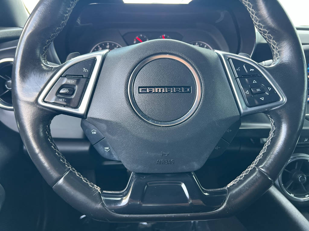 Thumbnail: 2020 Chevrolet Camaro - 27