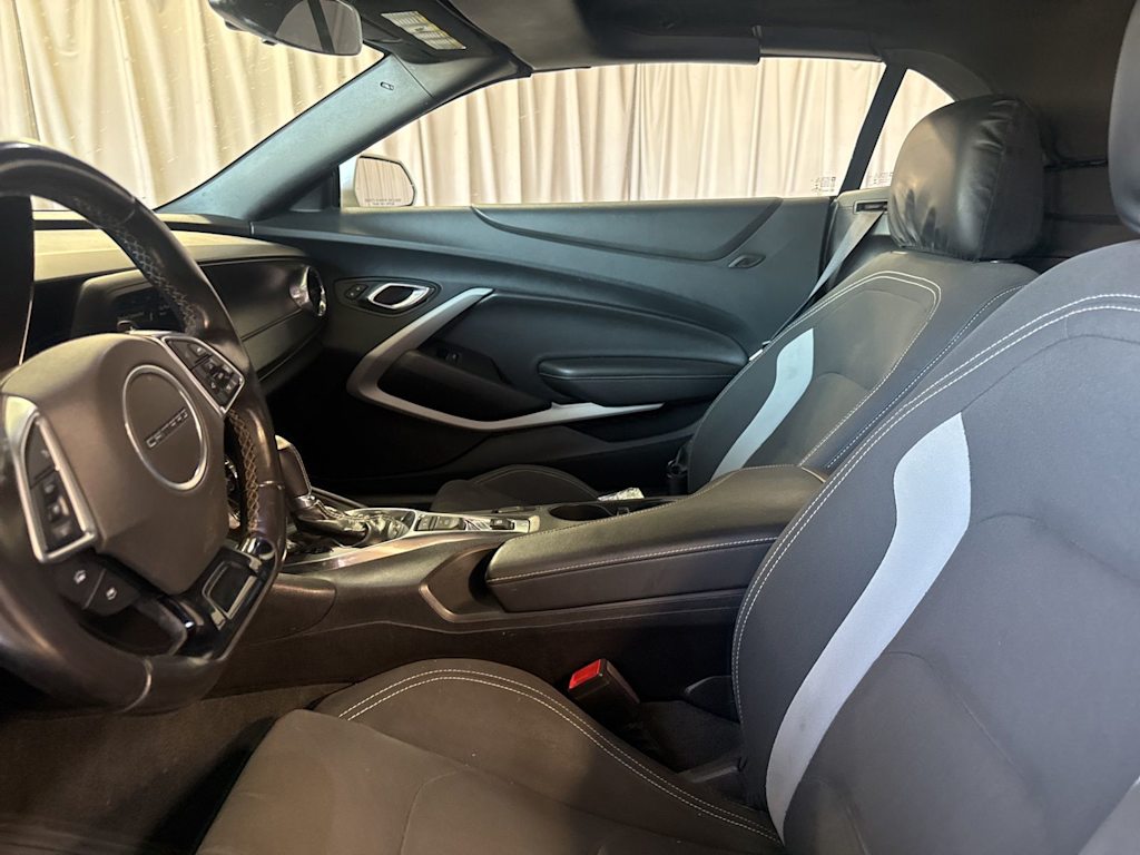 Thumbnail: 2019 Chevrolet Camaro - 7