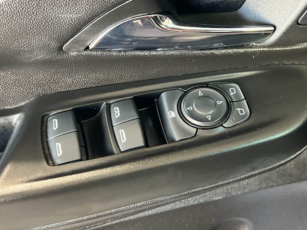 Thumbnail: 2023 Chevrolet Bolt EV - 24