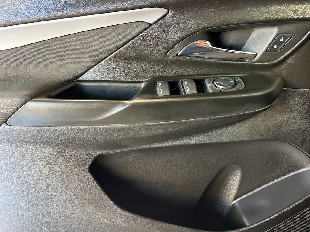 Thumbnail: 2023 Chevrolet Bolt EV - 23