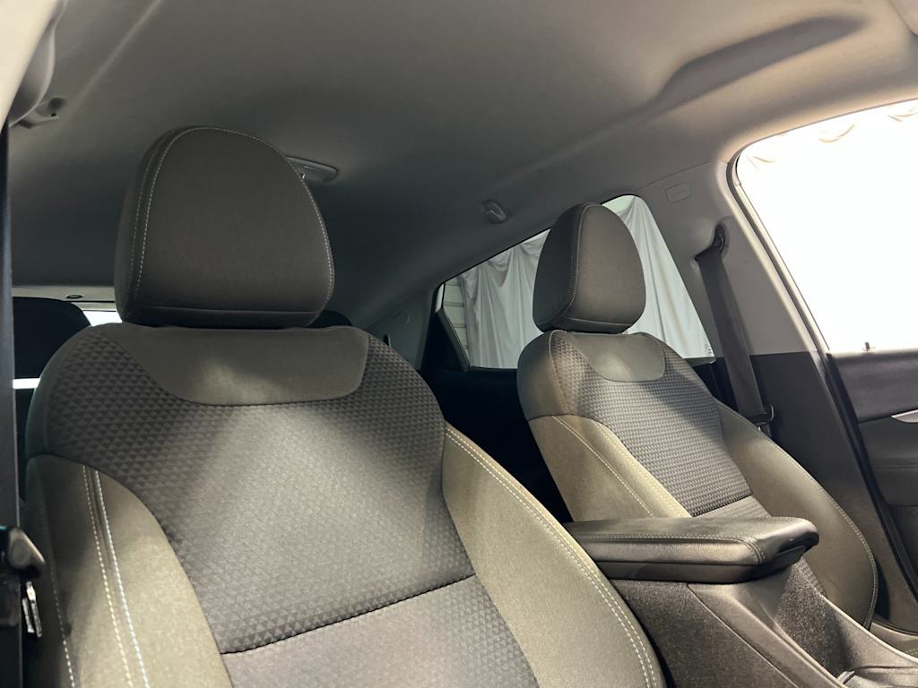 Thumbnail: 2023 Chevrolet Bolt EV - 10