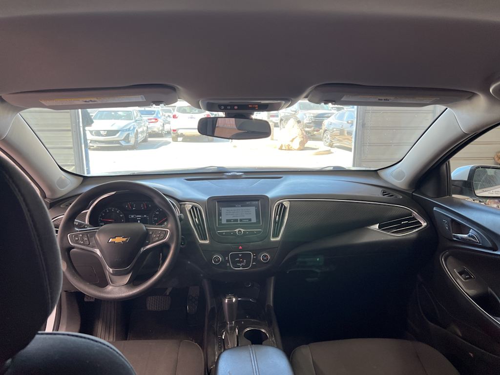 Thumbnail: 2018 Chevrolet Malibu - 13