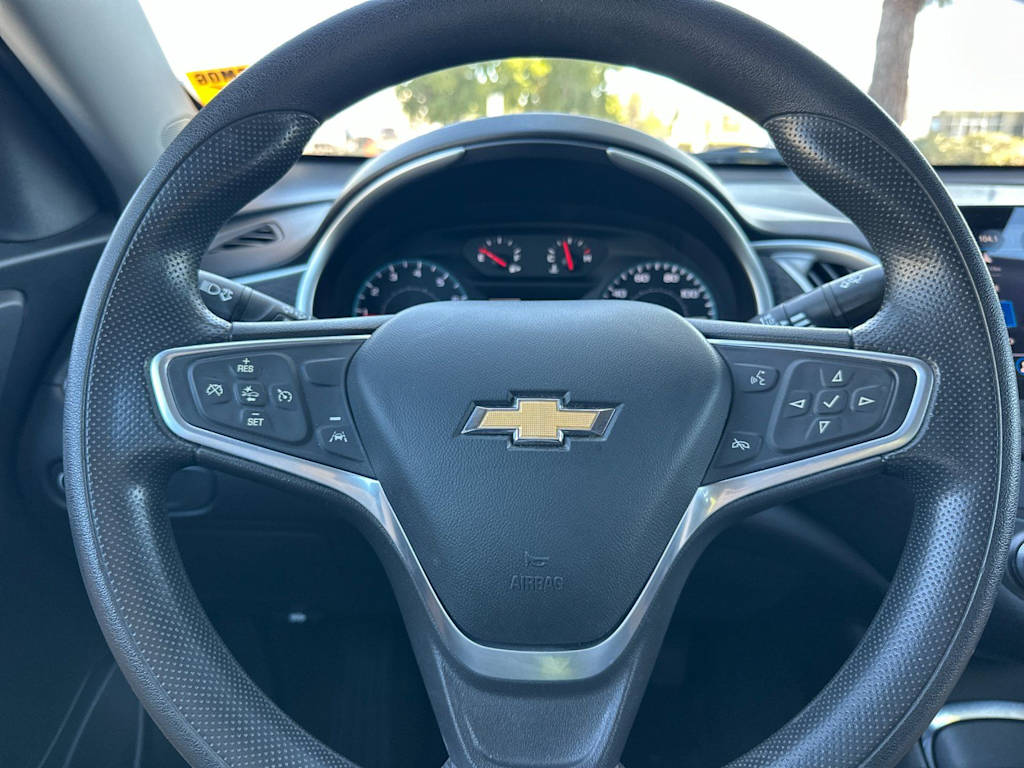Thumbnail: 2023 Chevrolet Malibu - 27