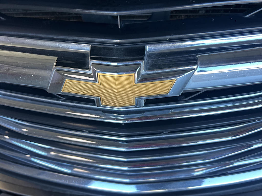 Thumbnail: 2023 Chevrolet Malibu - 4