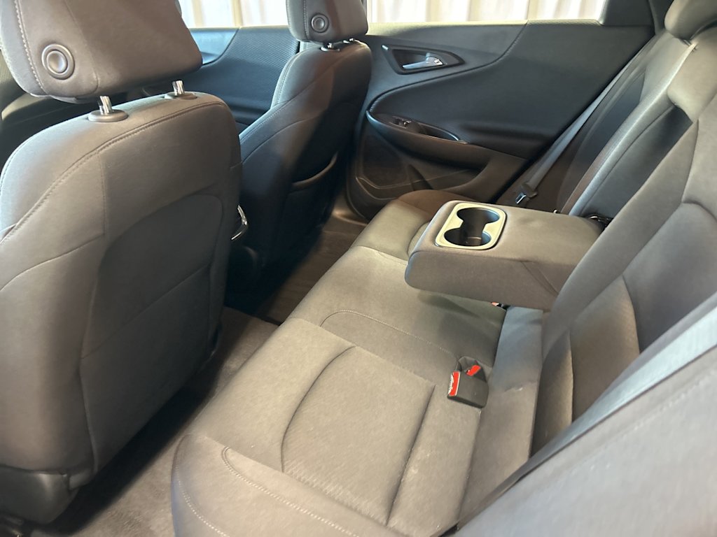 Thumbnail: 2023 Chevrolet Malibu - 27