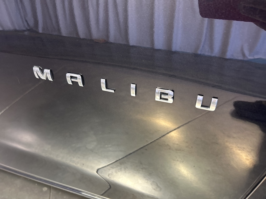 Thumbnail: 2023 Chevrolet Malibu - 15