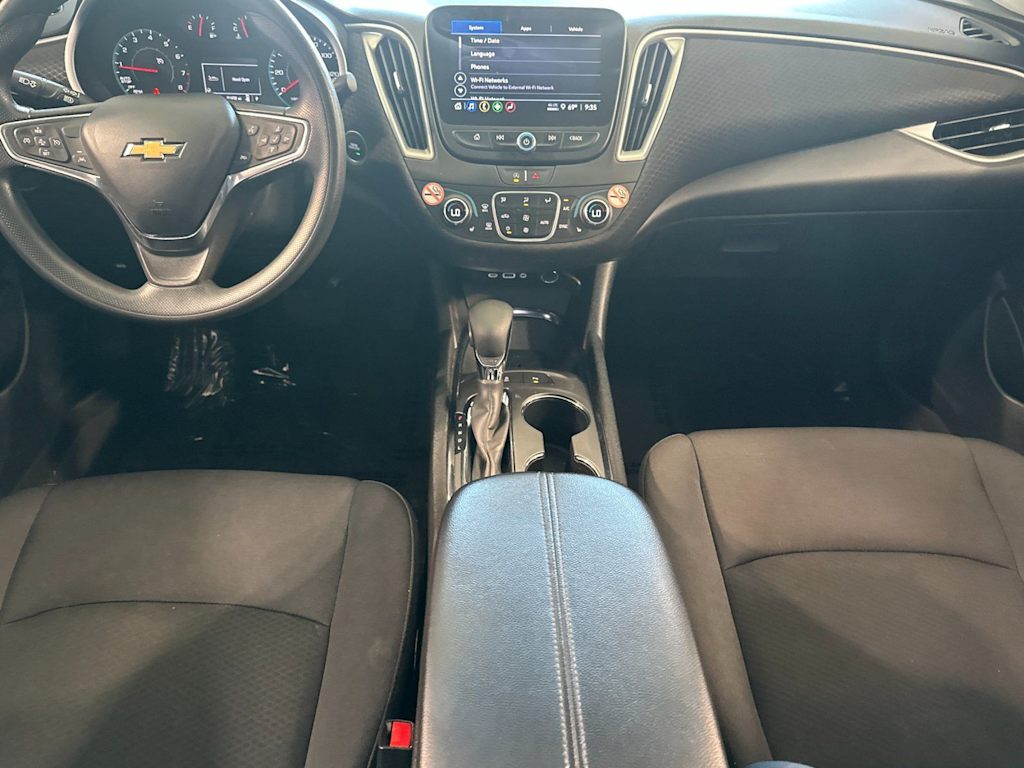 Thumbnail: 2024 Chevrolet Malibu - 2