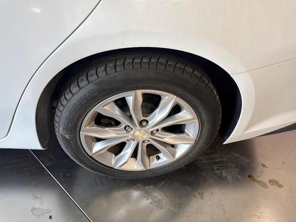 Thumbnail: 2019 Chevrolet Malibu - 7