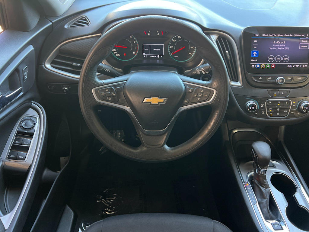 Thumbnail: 2022 Chevrolet Malibu - 12