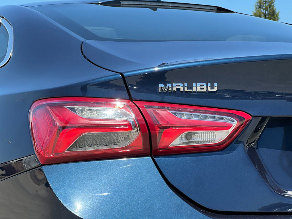 Thumbnail: 2022 Chevrolet Malibu - 29