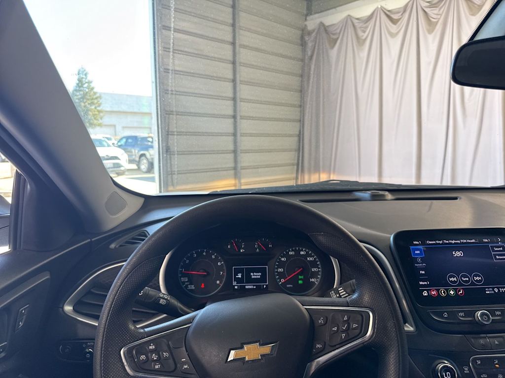 Thumbnail: 2023 Chevrolet Malibu - 26