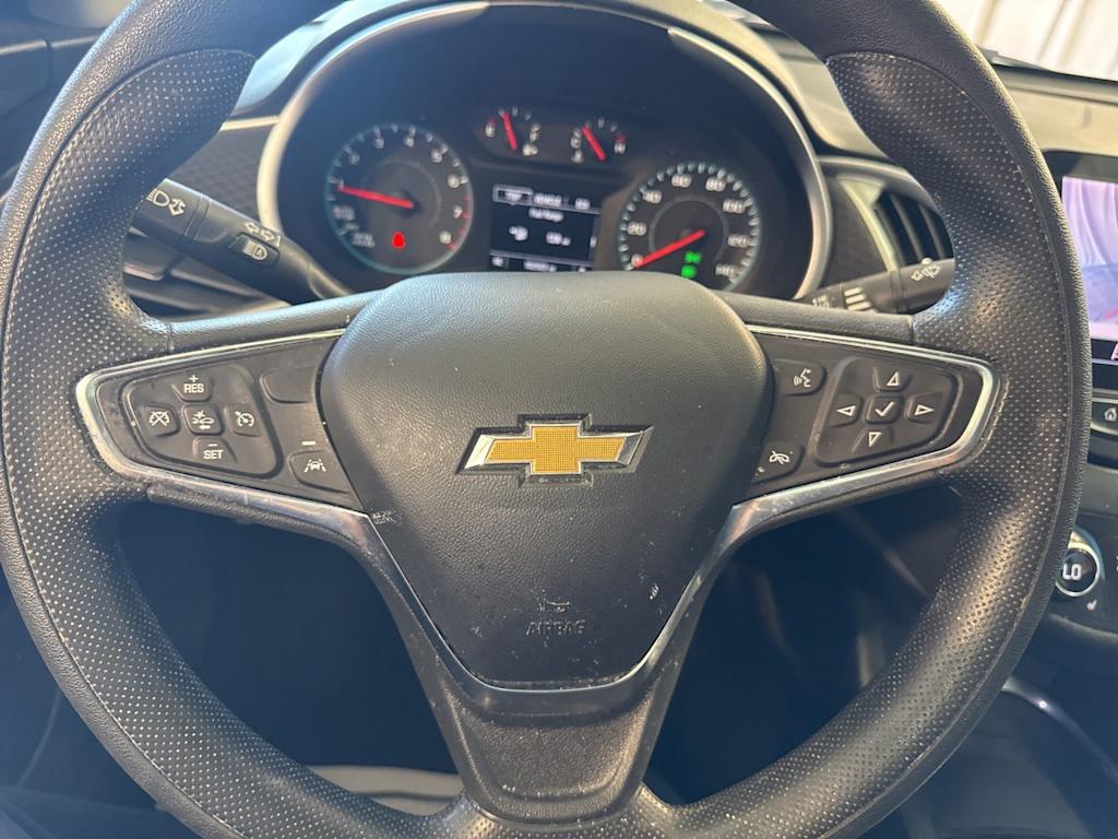 Thumbnail: 2023 Chevrolet Malibu - 31