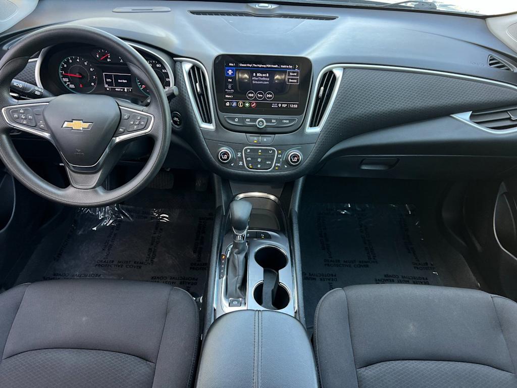 Thumbnail: 2024 Chevrolet Malibu - 2