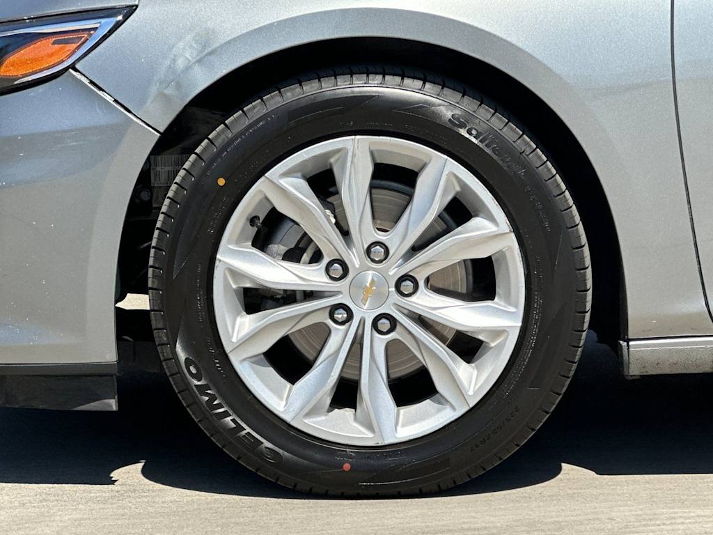 Thumbnail: 2024 Chevrolet Malibu - 8