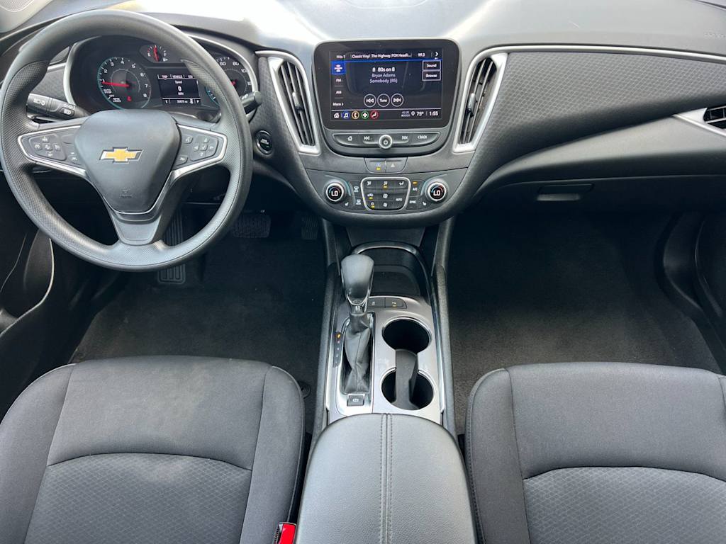 Thumbnail: 2024 Chevrolet Malibu - 2