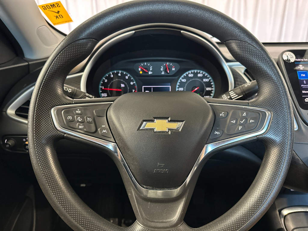 Thumbnail: 2023 Chevrolet Malibu - 27