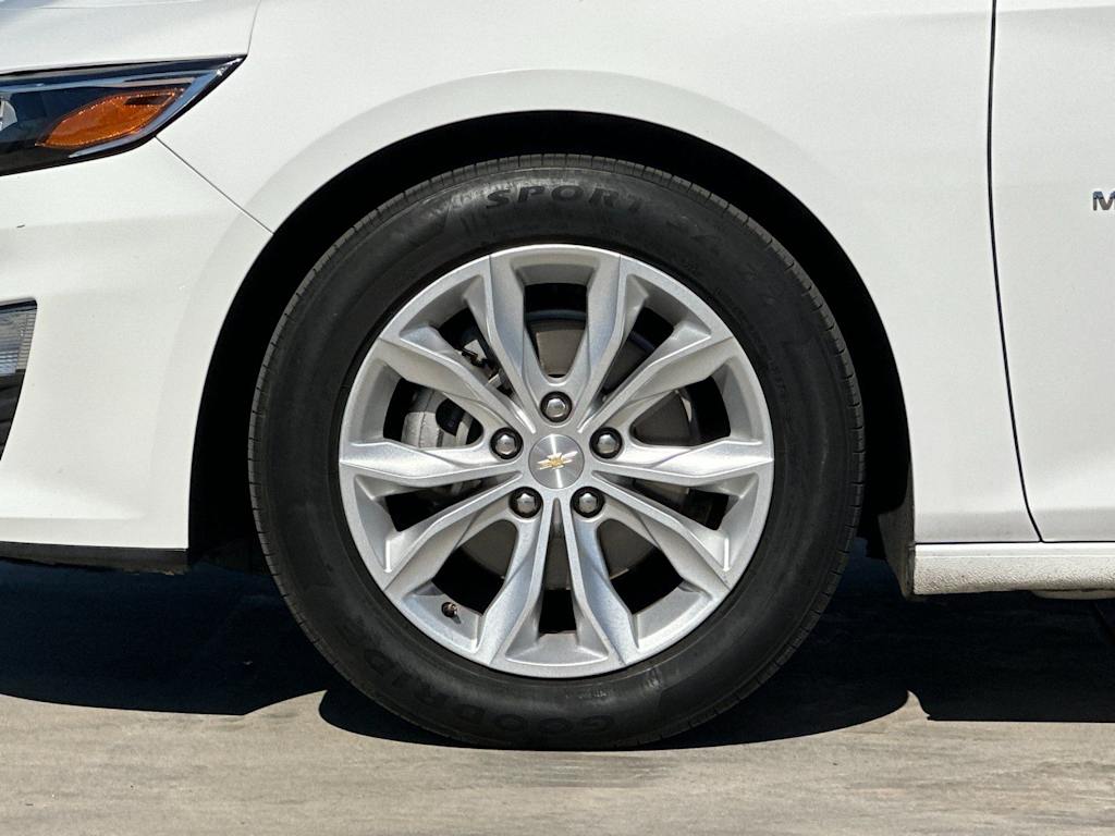 Thumbnail: 2023 Chevrolet Malibu - 8