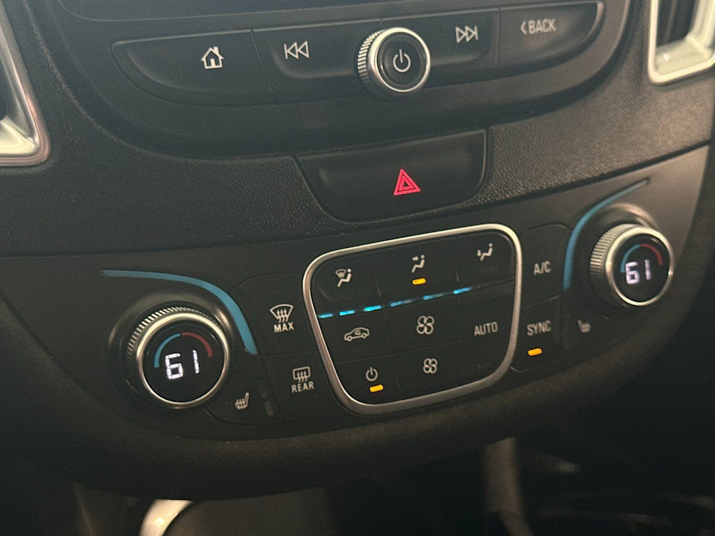 Thumbnail: 2019 Chevrolet Malibu - 25