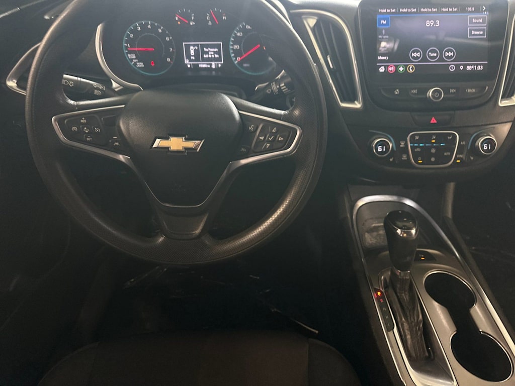 Thumbnail: 2019 Chevrolet Malibu - 13