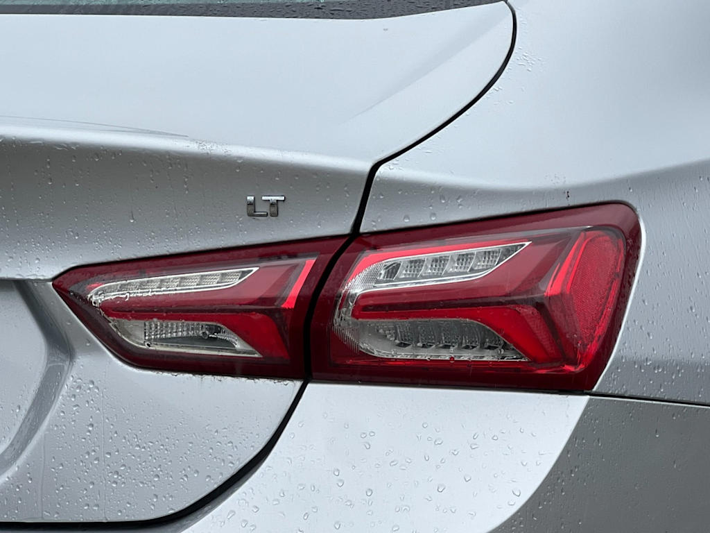 2022 Chevrolet Malibu LT 28