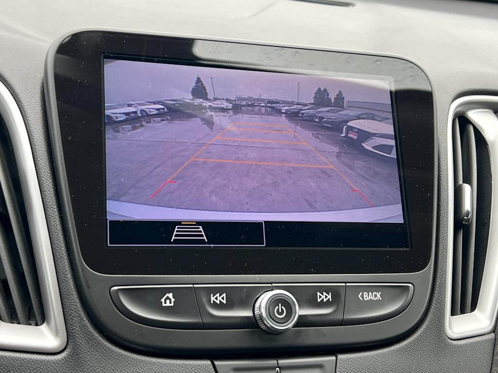 2022 Chevrolet Malibu LT 25