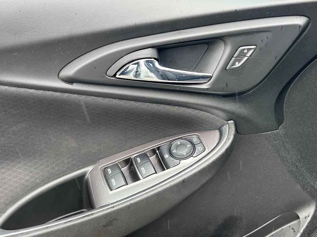 2022 Chevrolet Malibu LT 22