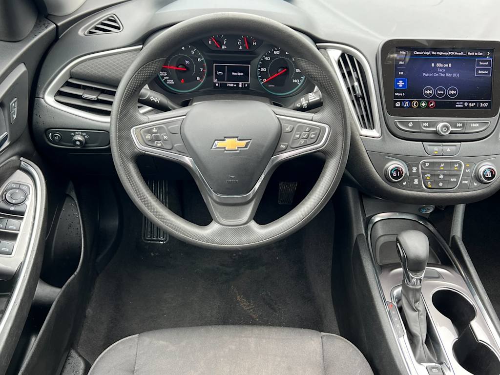 2022 Chevrolet Malibu LT 12