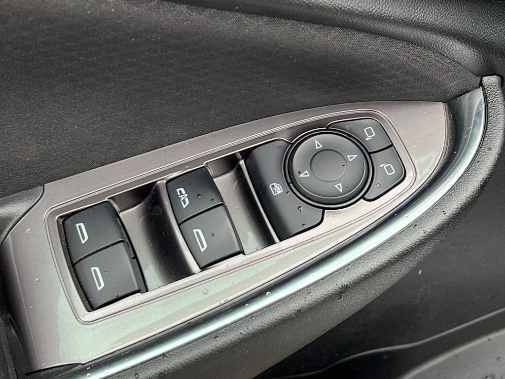 2022 Chevrolet Malibu LT 23
