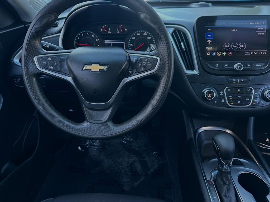 2022 Chevrolet Malibu LT 12