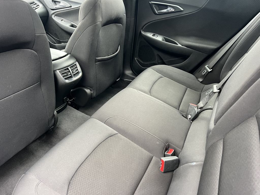 Thumbnail: 2023 Chevrolet Malibu - 10