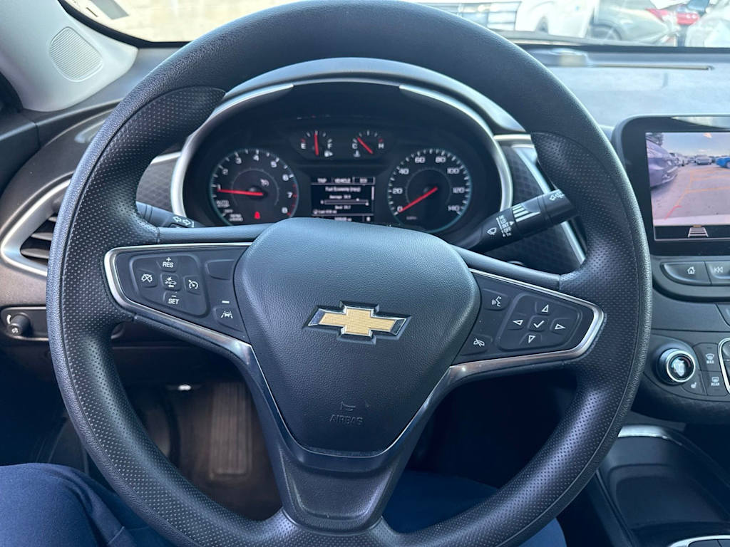 Thumbnail: 2024 Chevrolet Malibu - 2