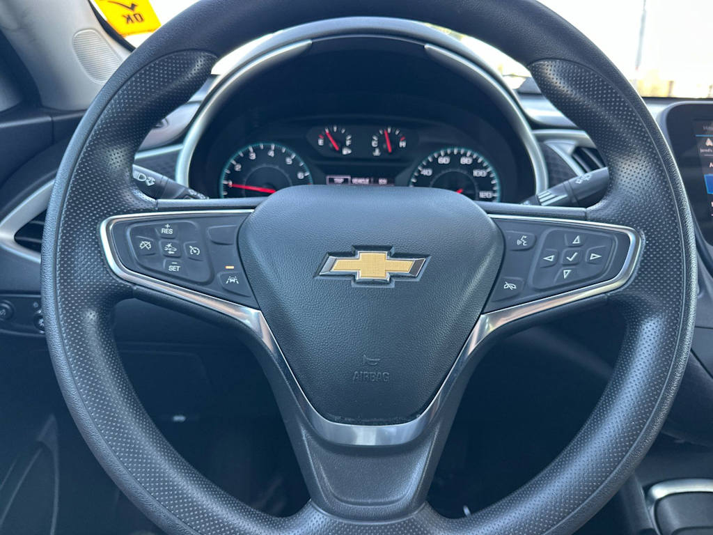 Thumbnail: 2025 Chevrolet Malibu - 27