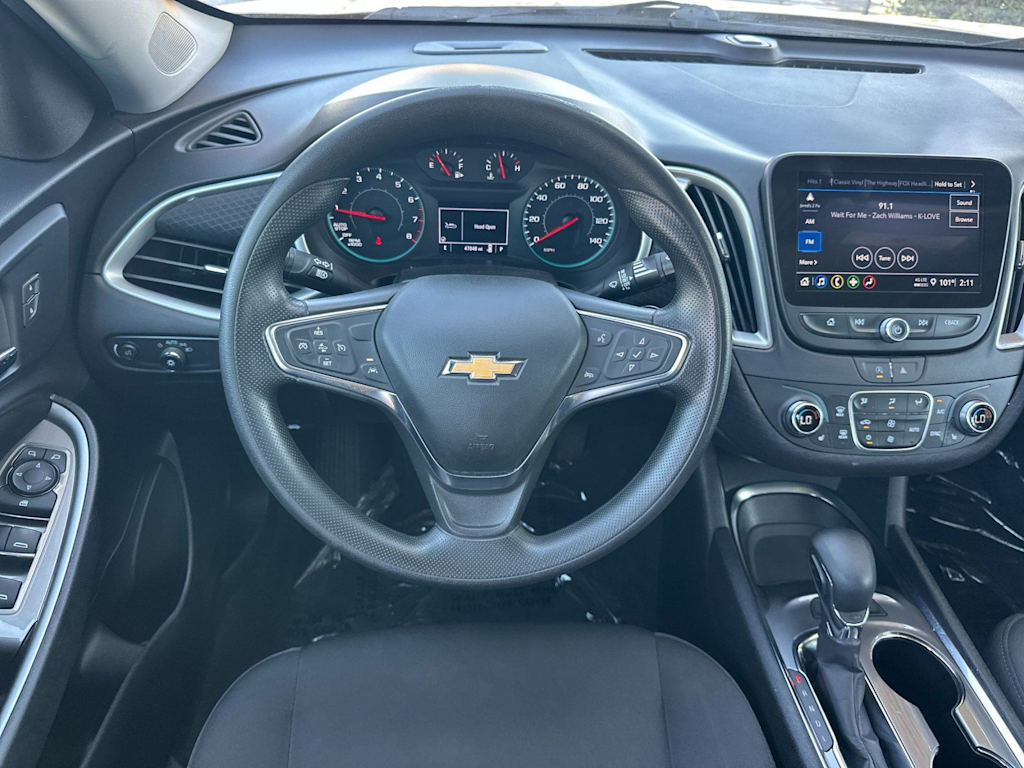 Thumbnail: 2025 Chevrolet Malibu - 12