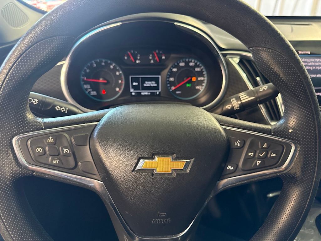 Thumbnail: 2020 Chevrolet Malibu - 26