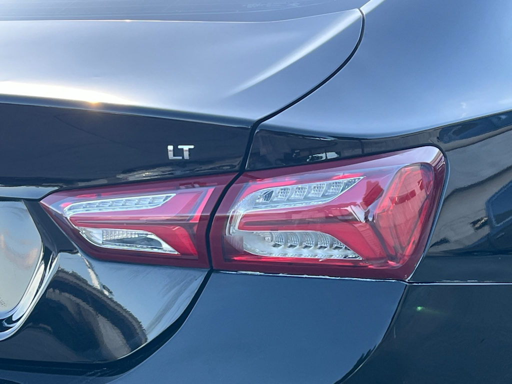 Thumbnail: 2020 Chevrolet Malibu - 29
