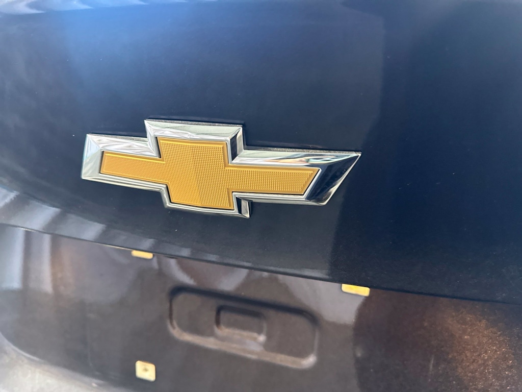 Thumbnail: 2023 Chevrolet Malibu - 20