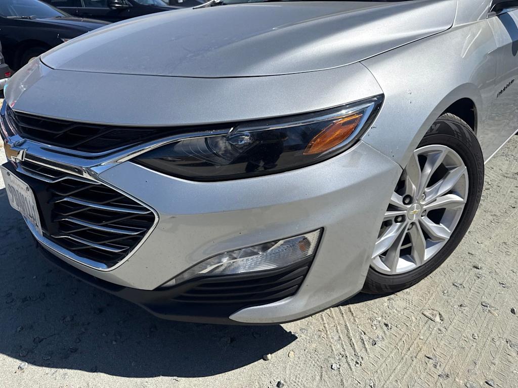 Thumbnail: 2022 Chevrolet Malibu - 17