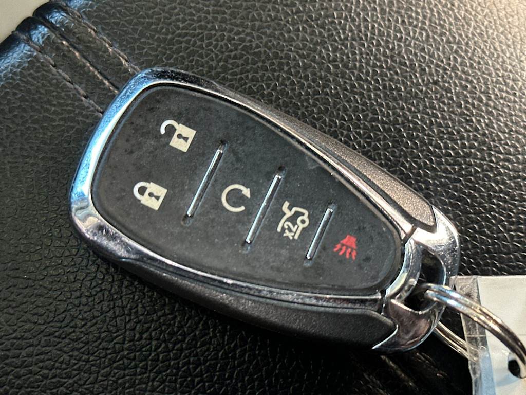 Thumbnail: 2024 Chevrolet Malibu - 16