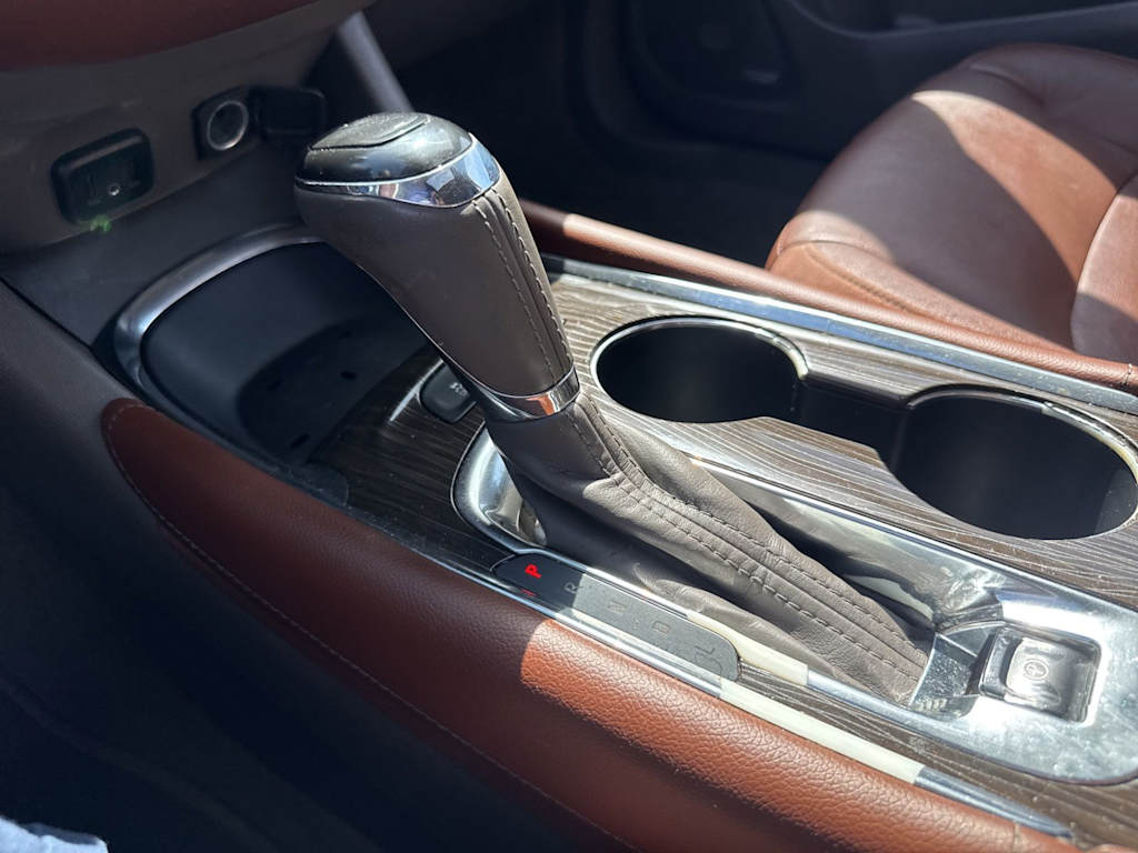 Thumbnail: 2016 Chevrolet Malibu - 11