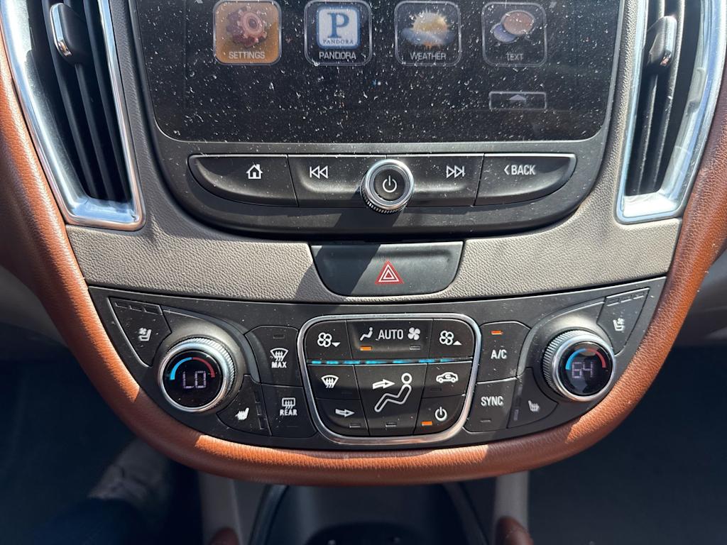 Thumbnail: 2016 Chevrolet Malibu - 28