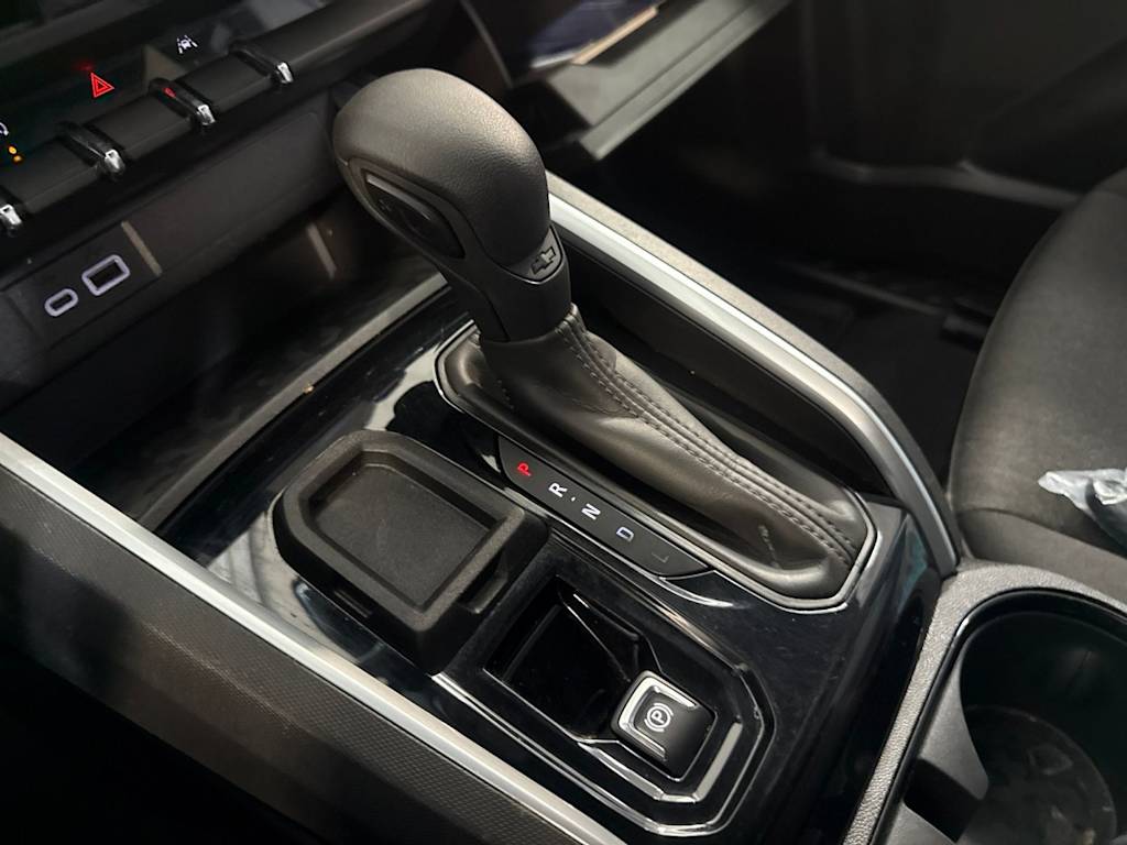 Thumbnail: 2024 Chevrolet Colorado - 10