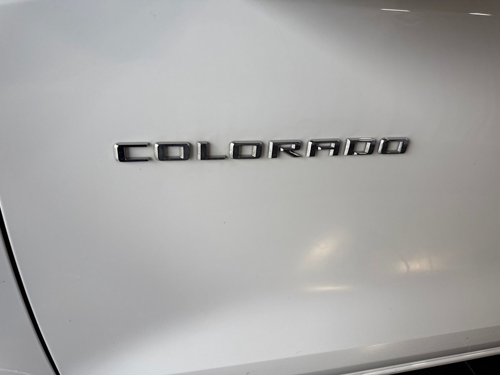 Thumbnail: 2024 Chevrolet Colorado - 4